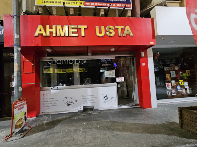 Ahmet Usta Et ve Tavuk Döner Salonu | Isparta Dönerci