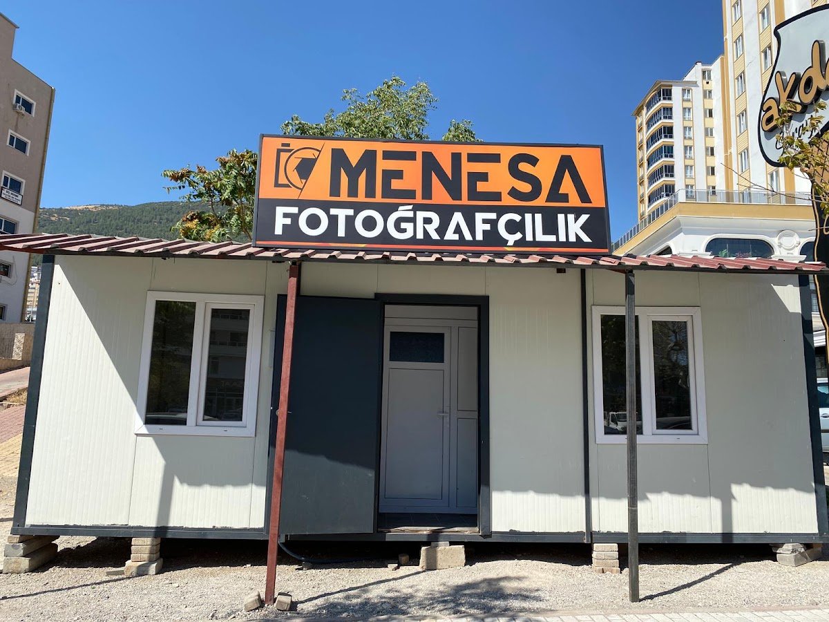 Menesa Fotoğrafçılık Binevler Şubesi