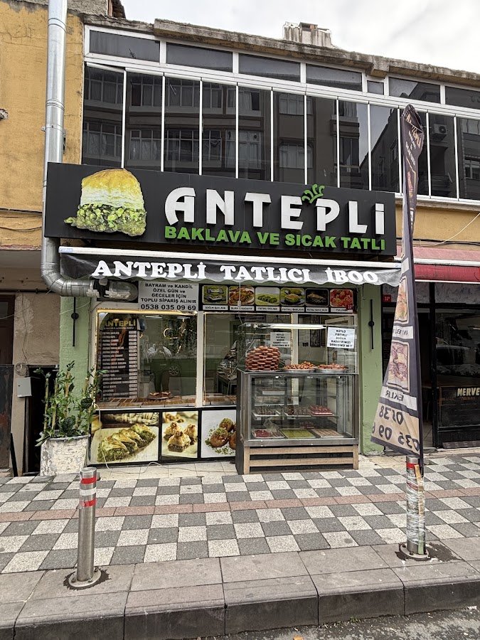 Antepli Baklava ve Sıcak Tatlı