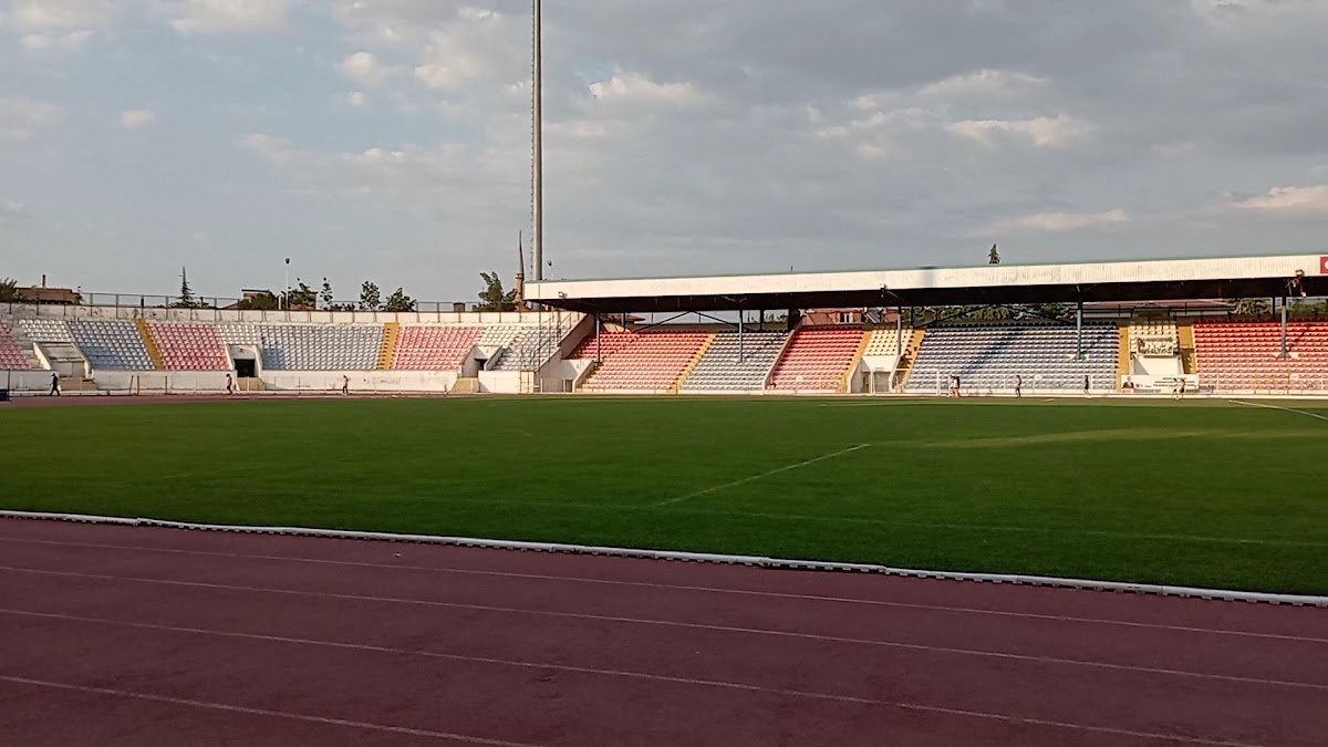Isparta Atatürk Şehir Stadyumu