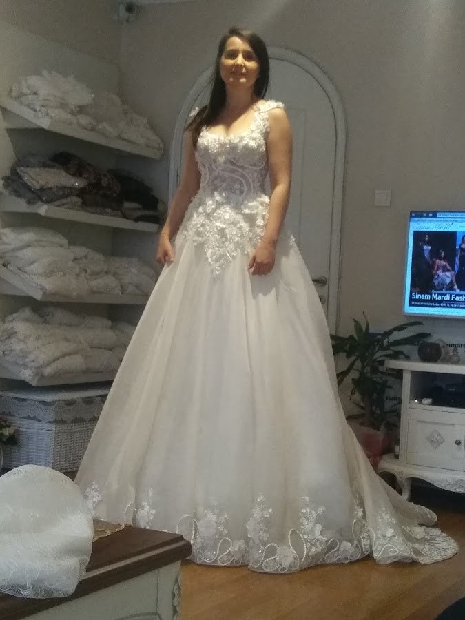 Sinem Mardi Couture