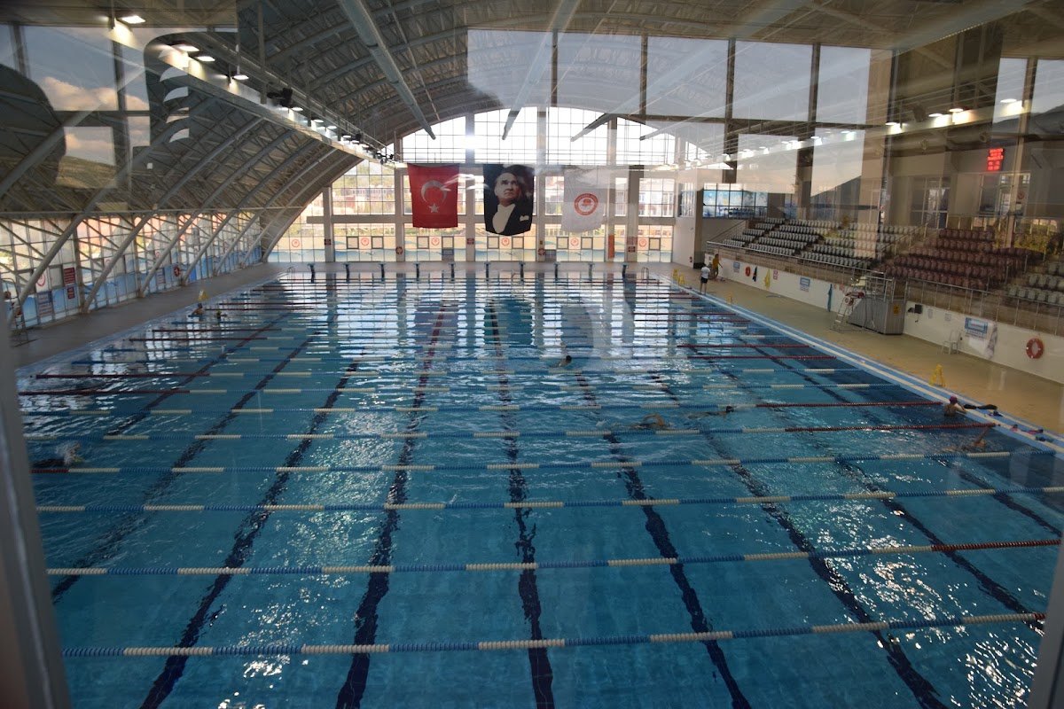 Sdü 29 Ekim Olimpik Yüzme Havuzu