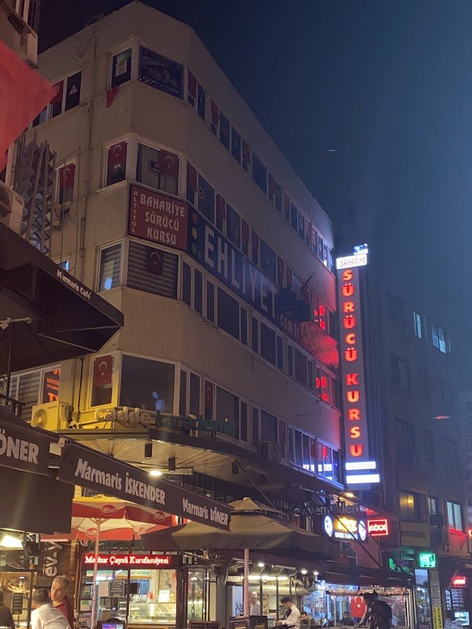 Kadıköy Altıyol Bahariye Sürücü Kursu