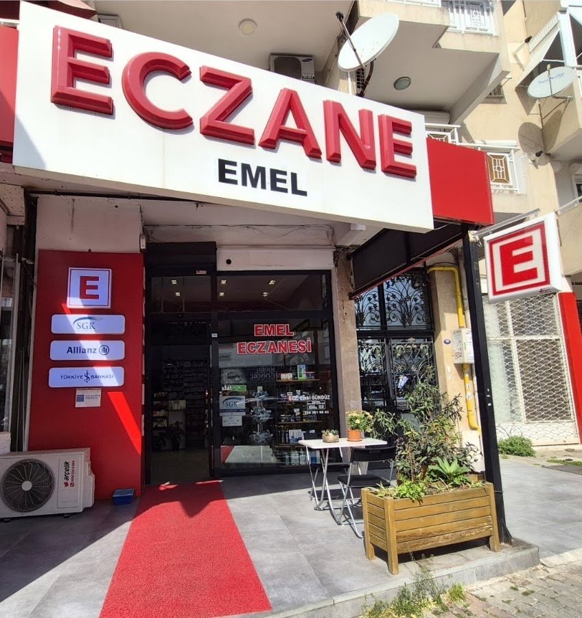 Emel Eczanesi
