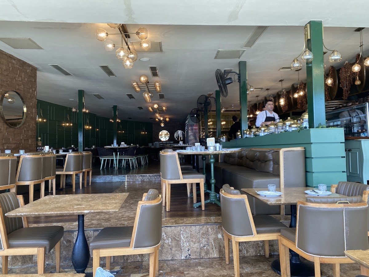 Nezih Yöresel Kahvaltı ve Kebap
