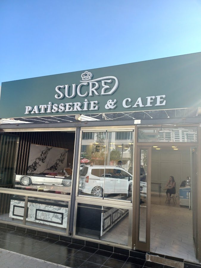 Sucre Patisserie& Cafe