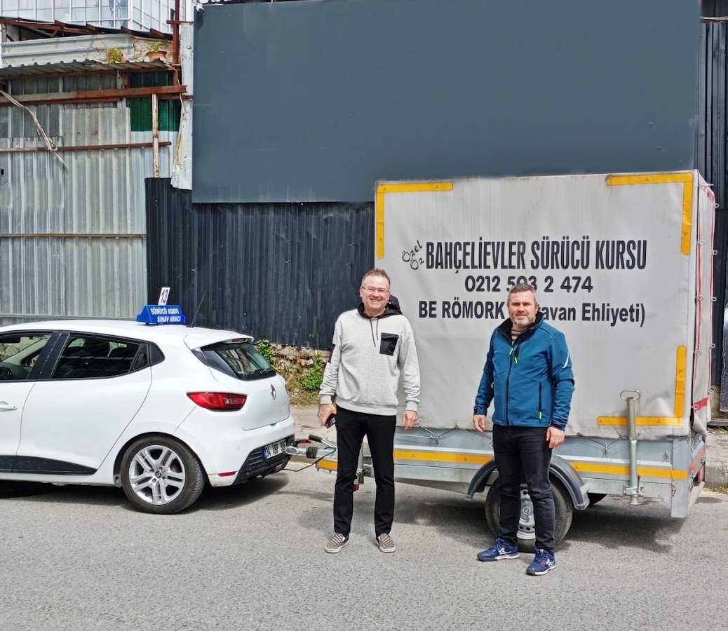 Özel Öz Bahçelievler Sürücü Kursu
