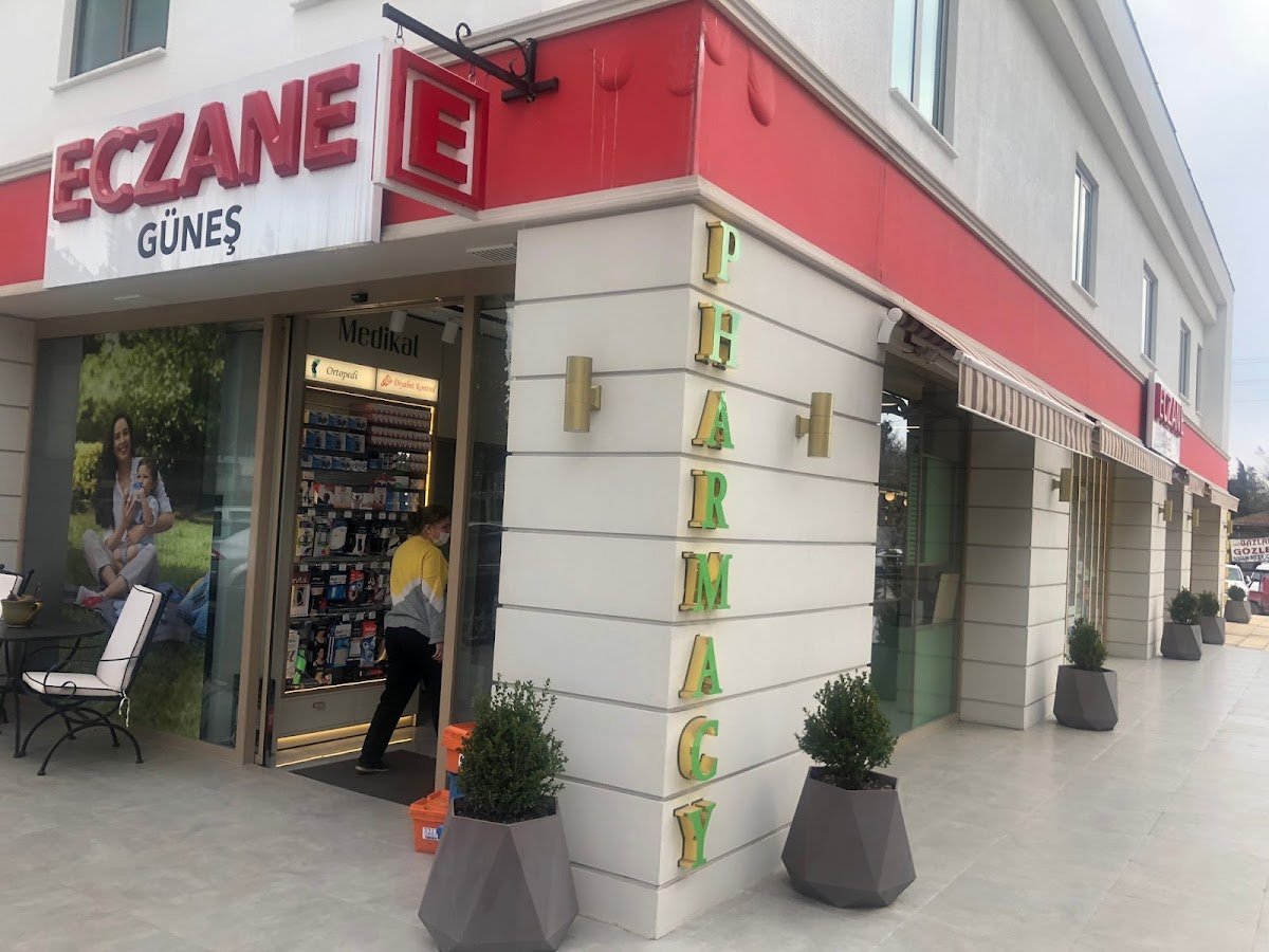 Güneş Eczanesi