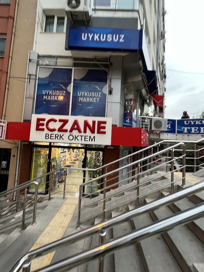 Eczane Berk Öktem
