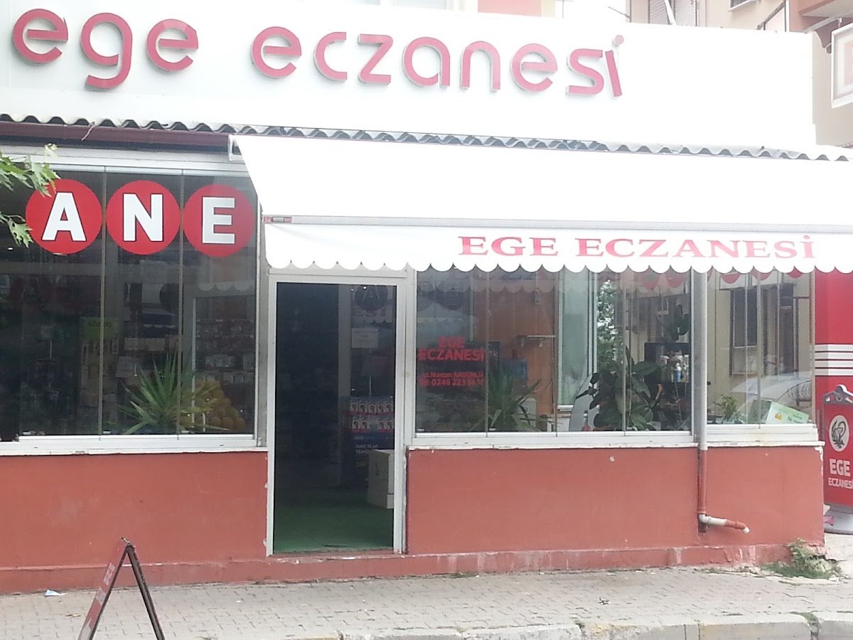Ege Eczanesi