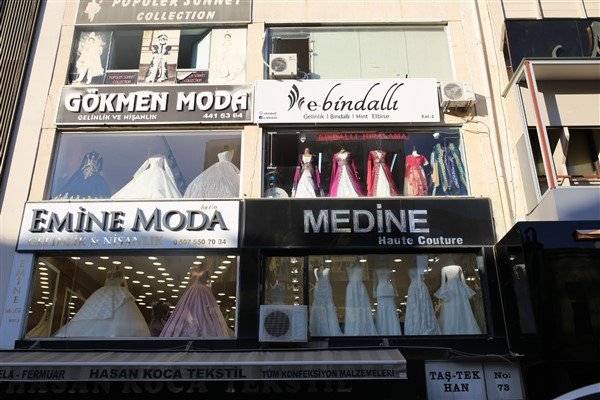 E-Bindallı (Kaftan & Gelinlik Kiralama)