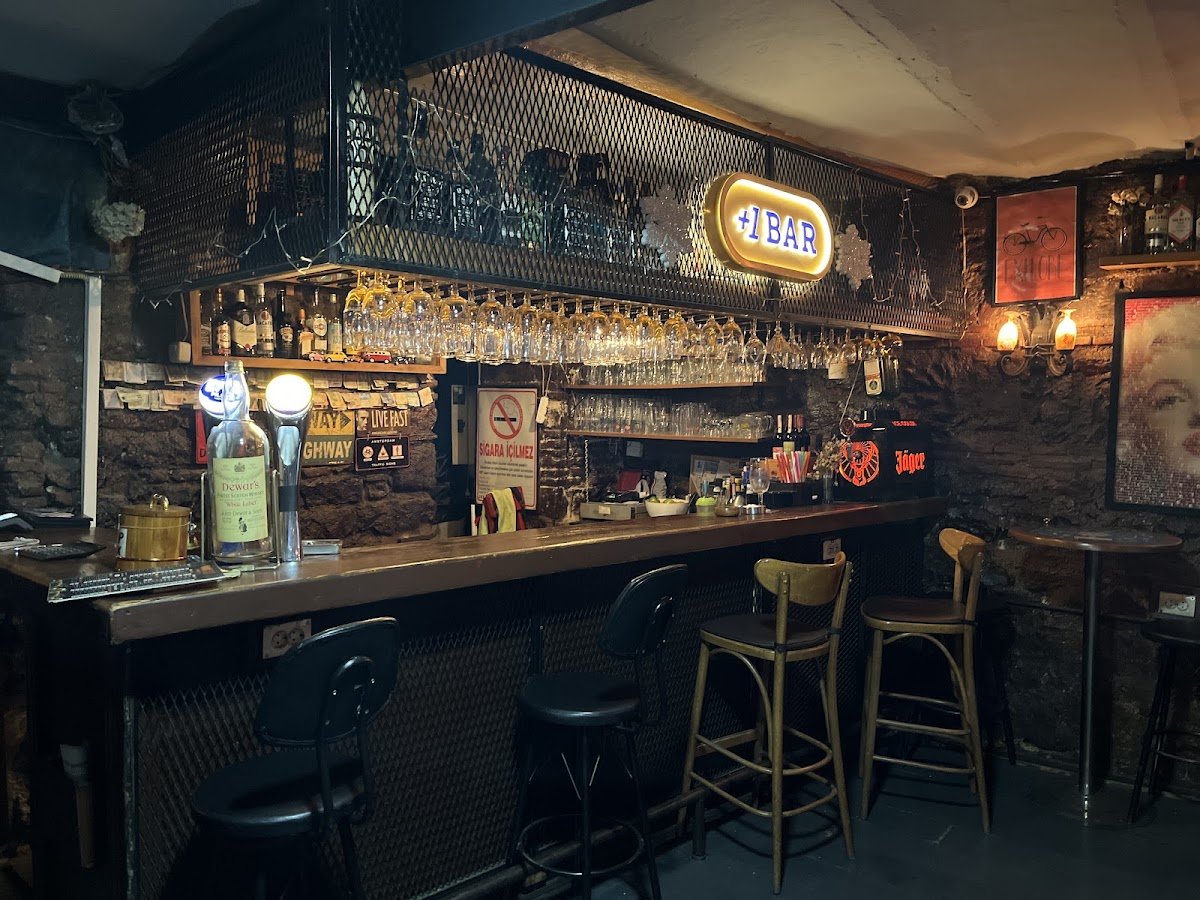 Vosvos Cafe Bar