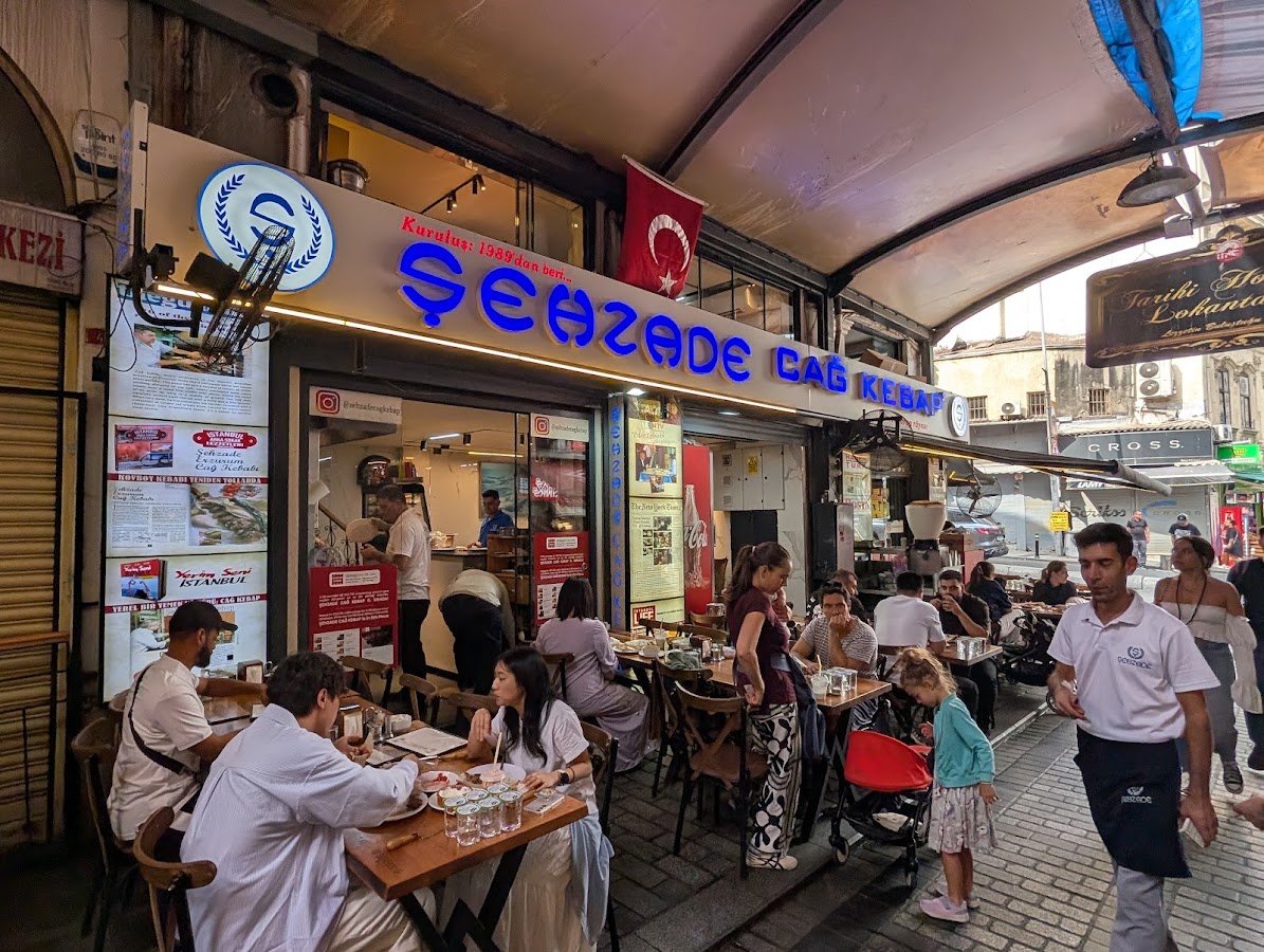 Şehzade Cağ Kebap