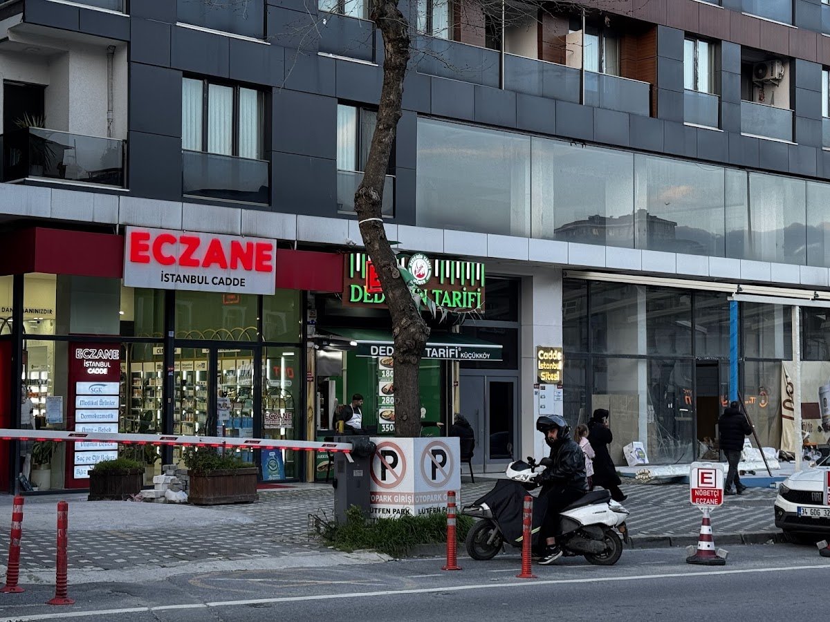İstanbul Cadde Eczanesi