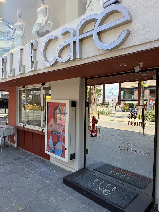 Elle Cafe İzmir / Alsancak
