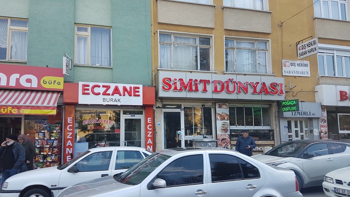 Burak Eczanesi