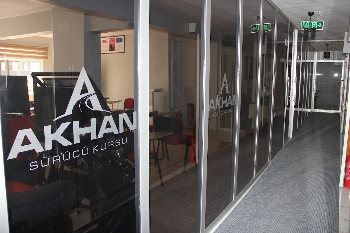 Akhan Sürücü Kursu