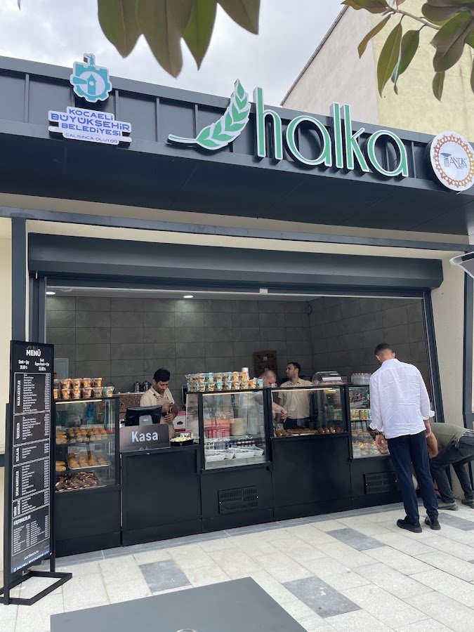 Mola Halka Kafe