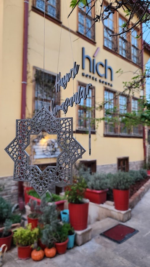Hich Hotel Konya