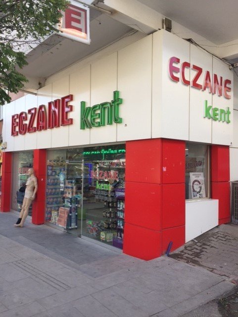 Kent Eczanesi