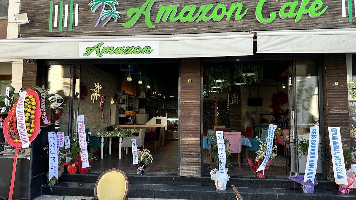 Amazon Cafe Karaali