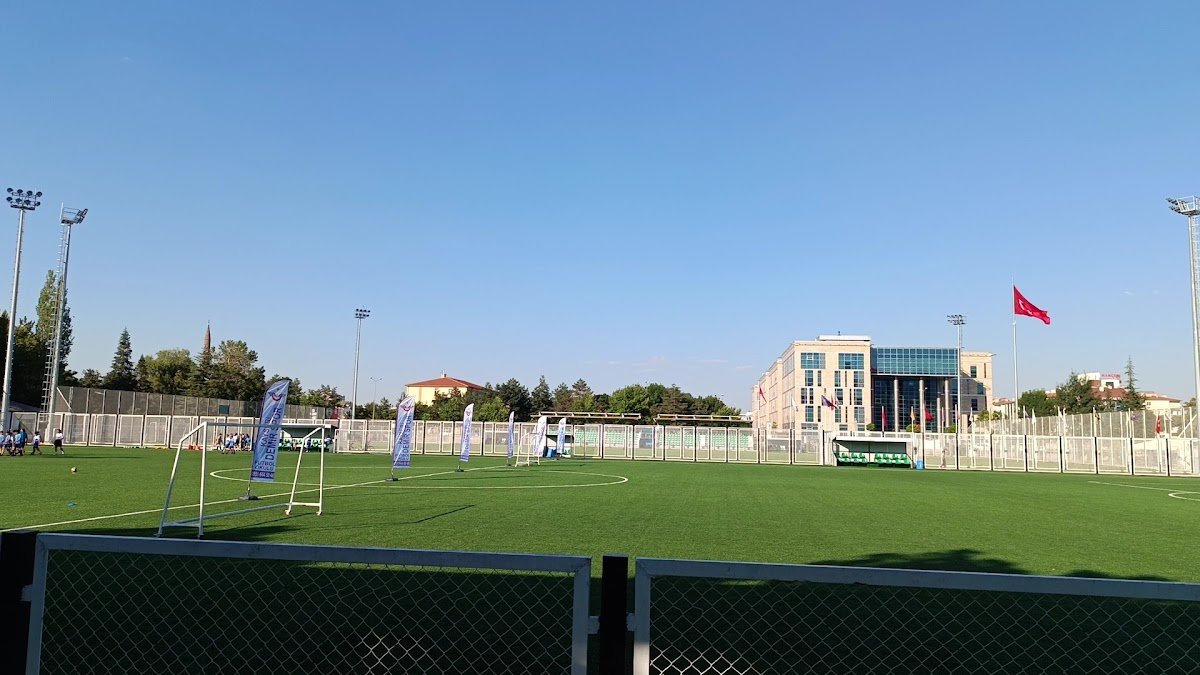 Sümer Spor Tesisleri