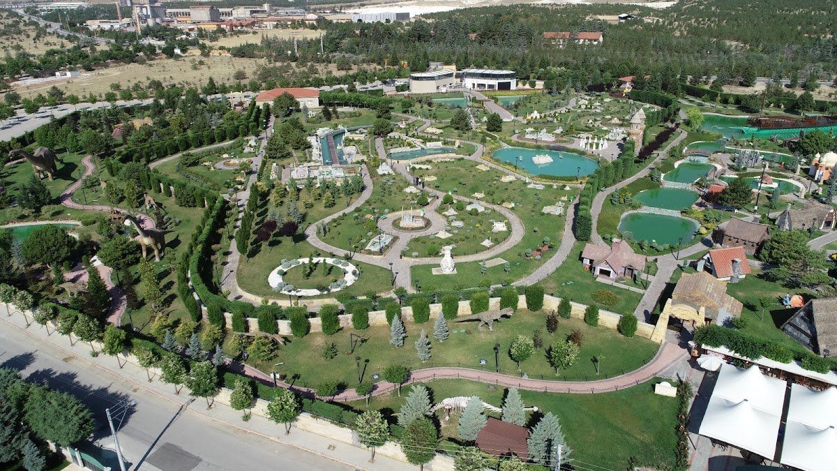 80 Binde Devr-İ Alem Parkı - Meram Belediyesi