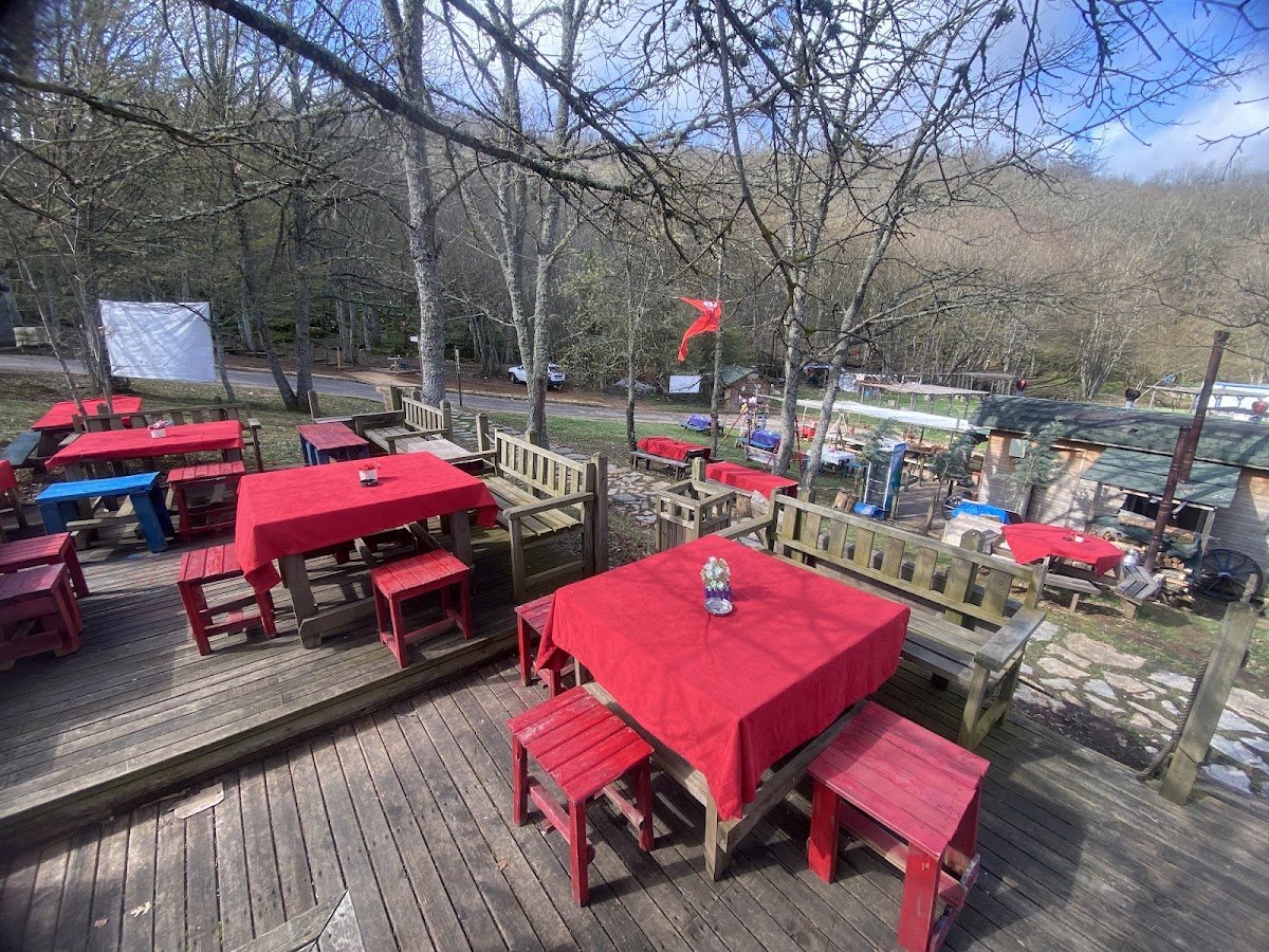 Dupnisa Melek Büfe / Cafe-Restoran