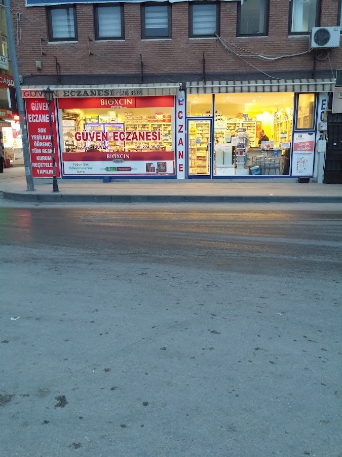 Güven Eczanesi