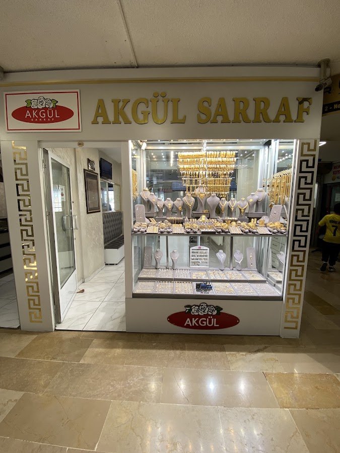 Akgül Sarraf / Osman Akgül