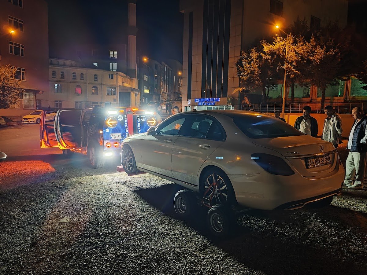 Kaldıraç Oto Taşıma ve Kaldırma Sistemleri