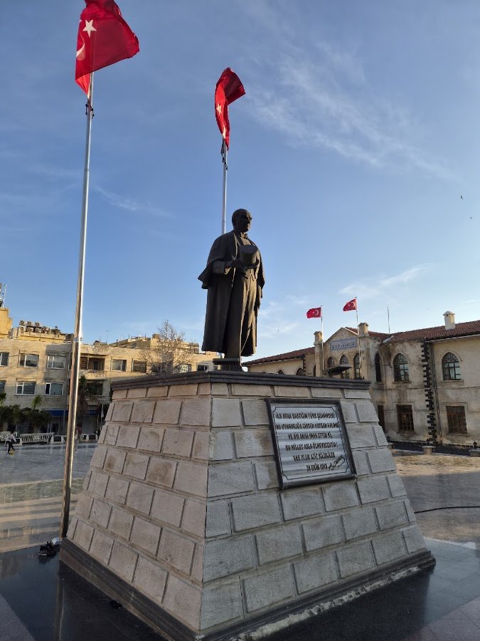 Cumhuriyet Meydanı