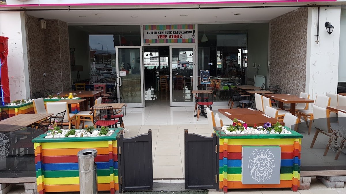 Çekirdek Kafe