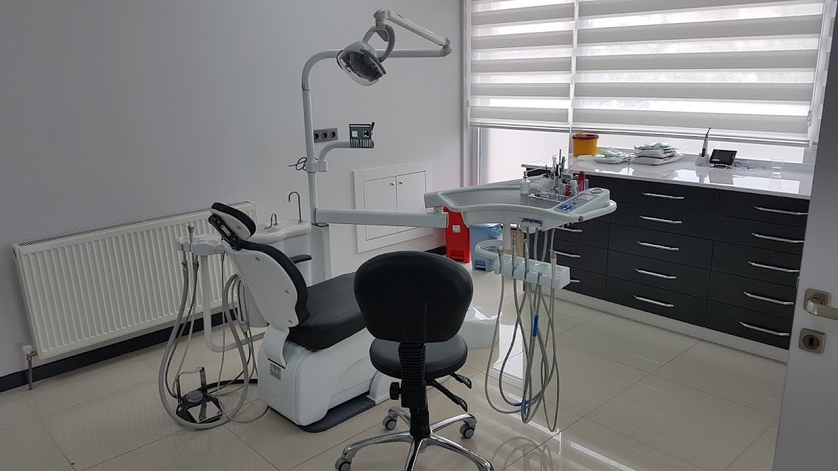Ag Dent Ağız ve Diş Sağlığı Kliniği - Dt. Gökhan Arslanpınar