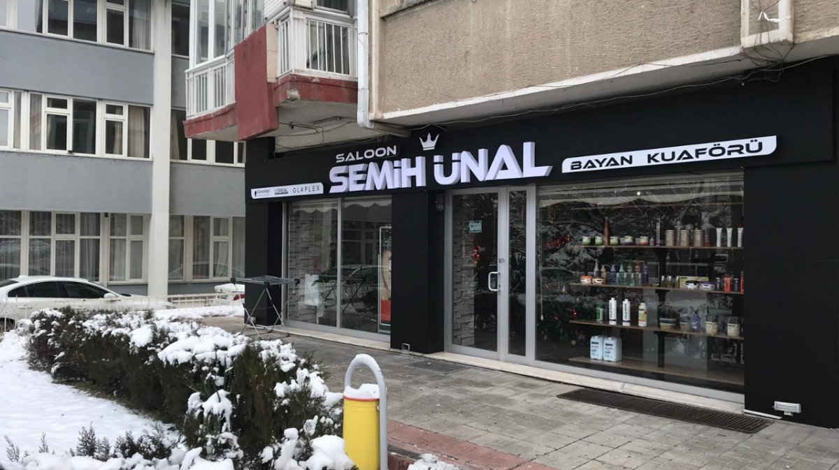 Saloon Semih Ünal Bayan Kuaförü
