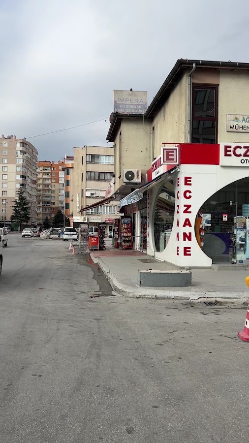 Otogar Eczanesi