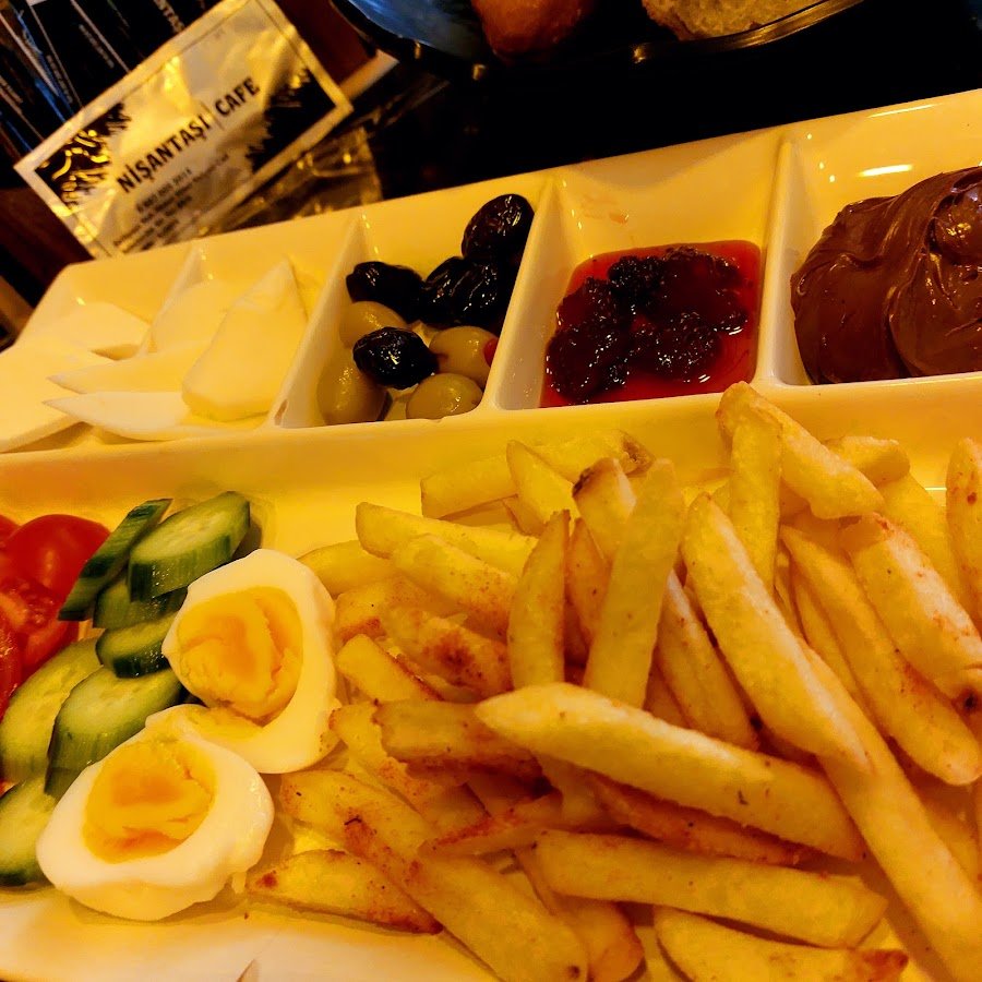 Bay Patron Cafe