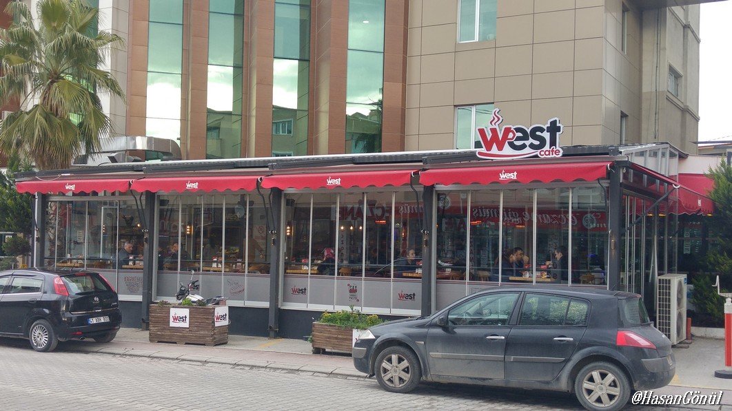 West Cafe