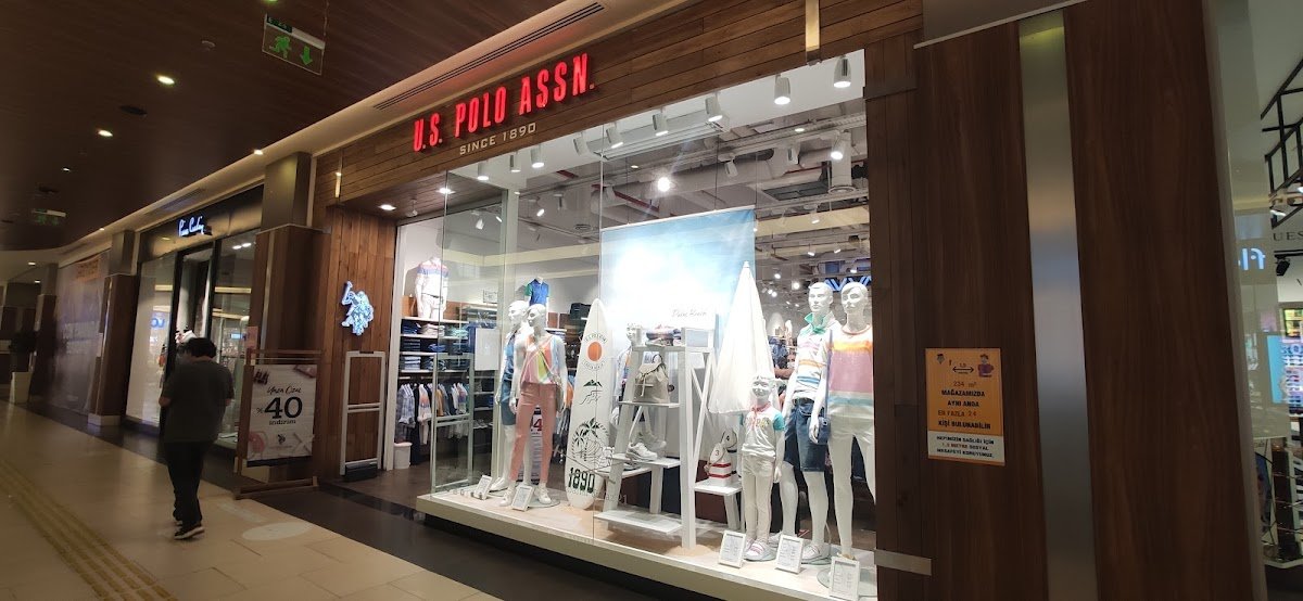 U.S. Polo Assn.