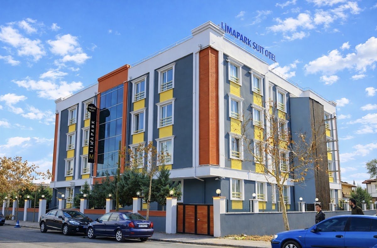 Limapark Suit Otel