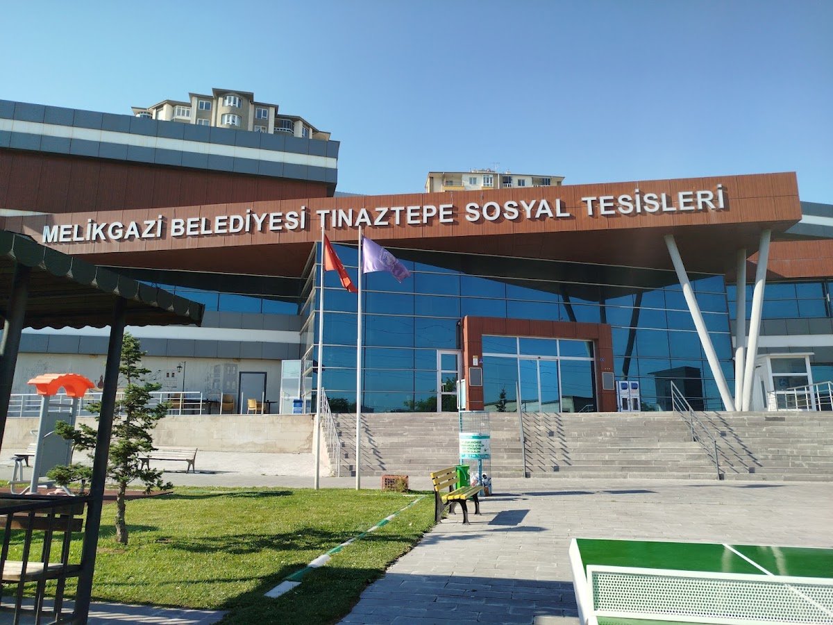 Melikgazi Belediyesi Tınaztepe Sosyal Tesisleri