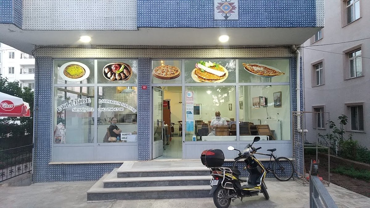 Etli, Pide&Lahmacun Salonu