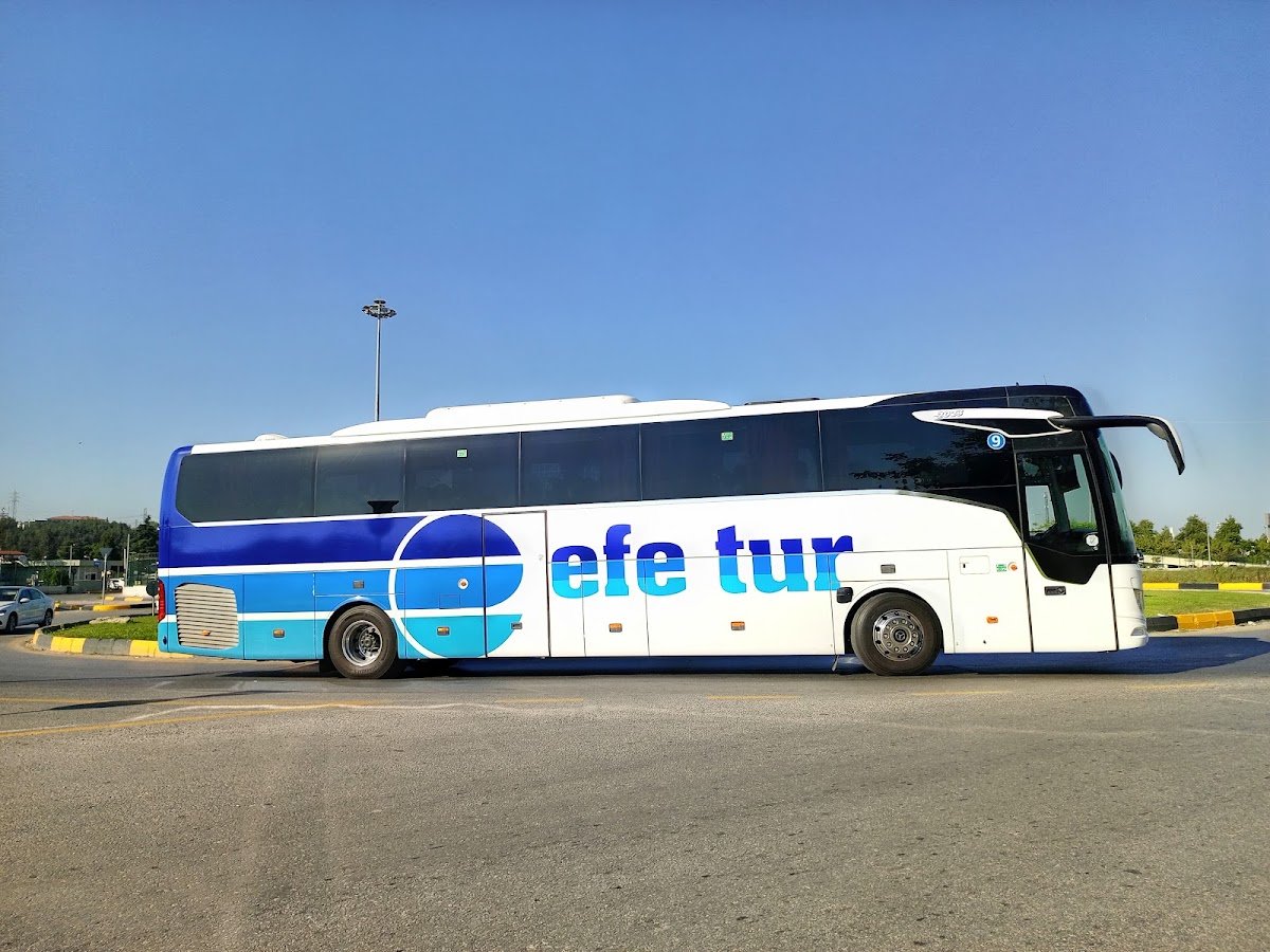 Efe Tur