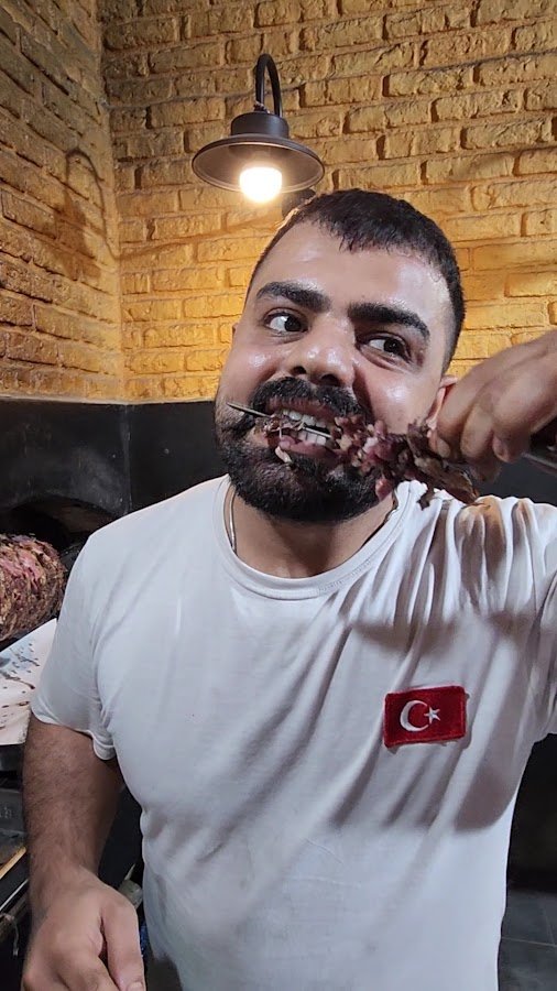 Can Babadan Plus Cağ Kebap