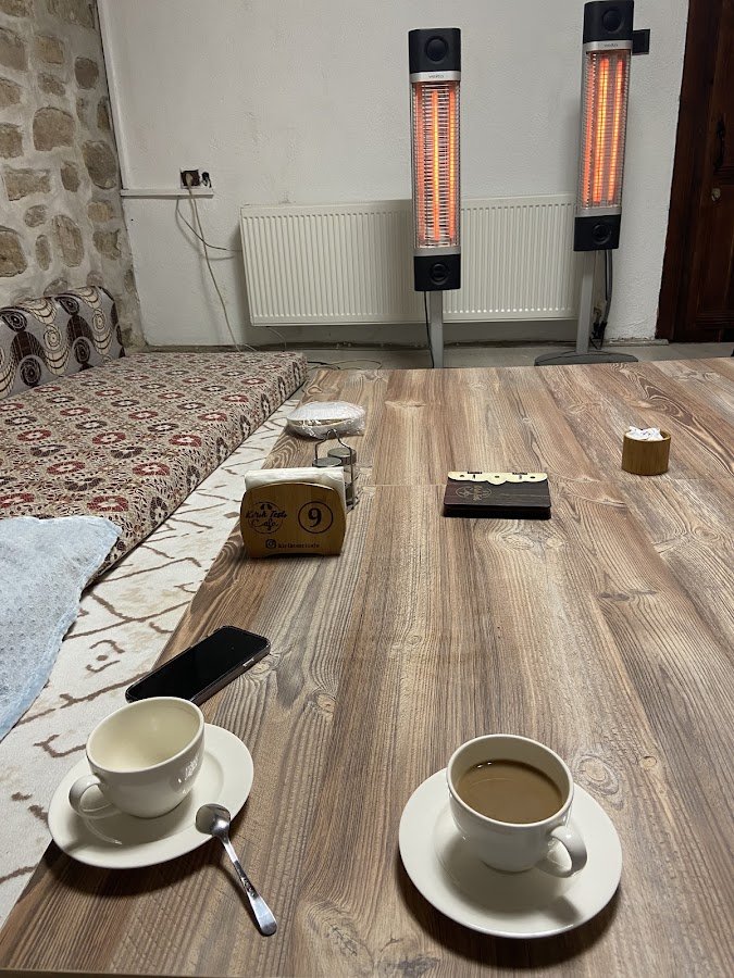 Kırık Testi Cafe / Kahvaltı / Saç Böreği