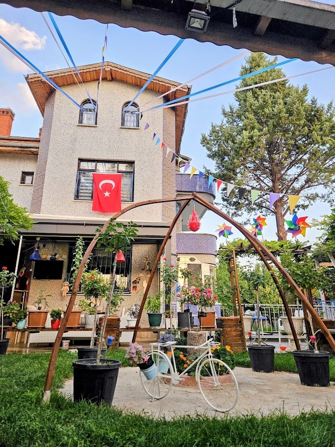 Harikalar Diyarı Neslihan Kreş ve Gündüz Bakımevi
