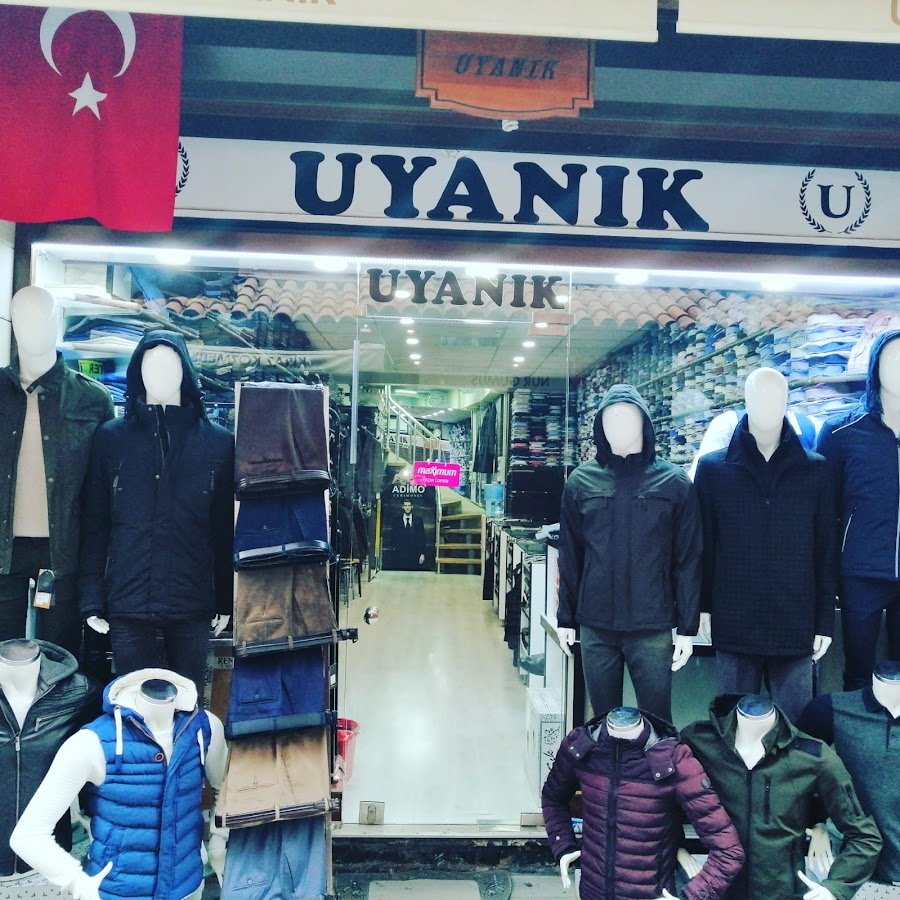 Uyanık Giyim