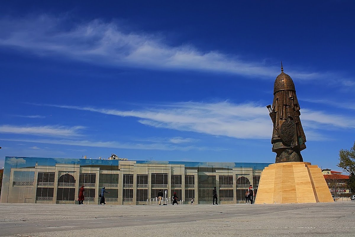 Konya Kılıçarslan Kent Meydanı