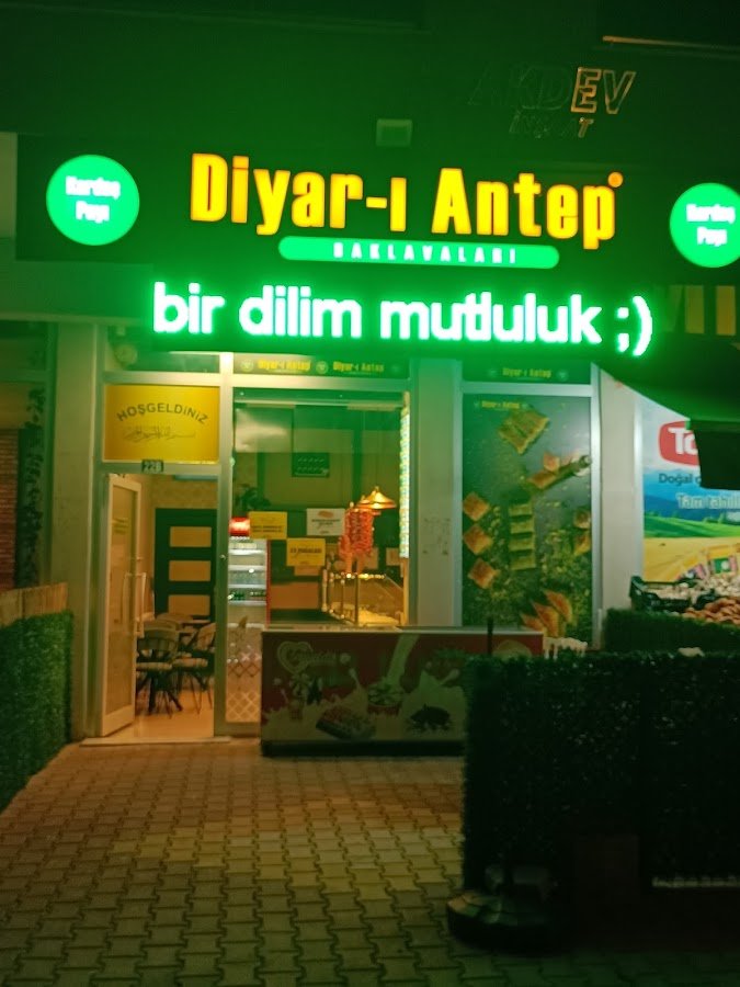 Diyar-I Antep Baklavaları Kelebekler Vadisi