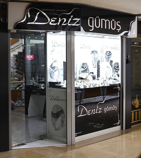 Deniz Gümüş